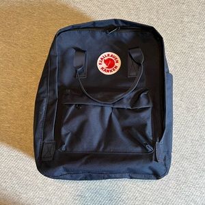 Fjallraven kanken backpack
